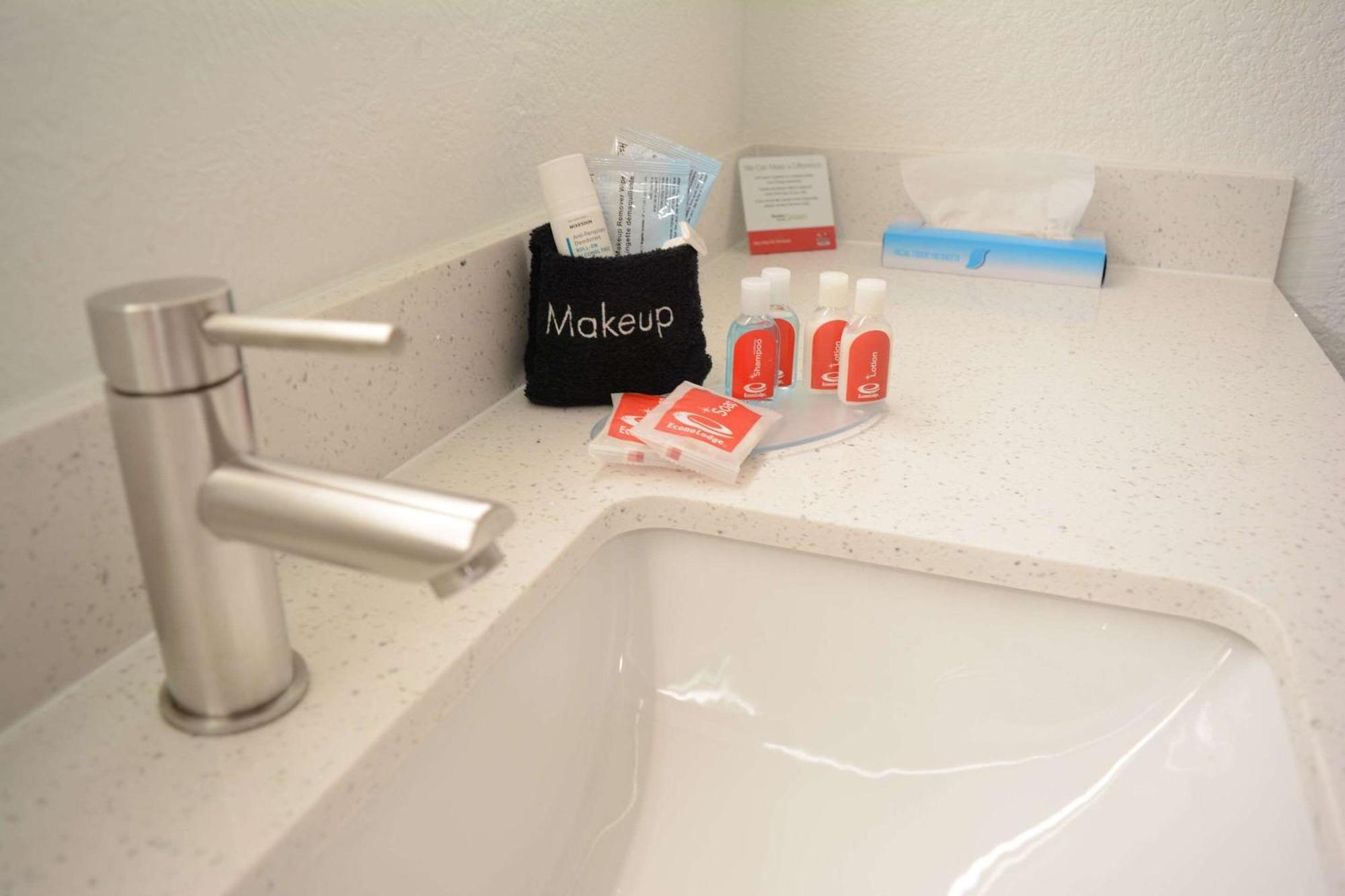 סטריטסבורו Econo Lodge Cleveland Southeast - Kent מראה חיצוני תמונה